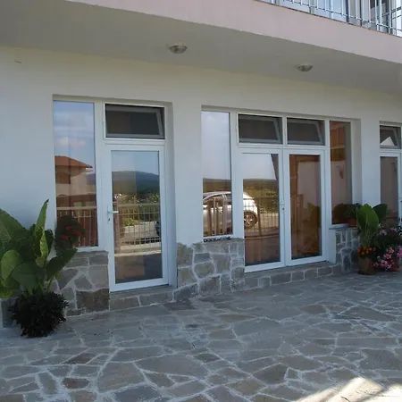 Guest house Oreol *